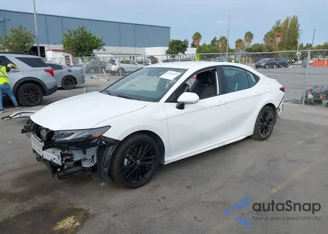 2025 Toyota Camry Se z USA, uszkodzony, nr VIN 4T1DAACK0SU101483